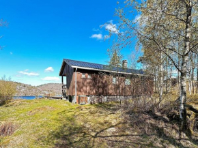 Two-Bedroom Holiday home in Farsund 4